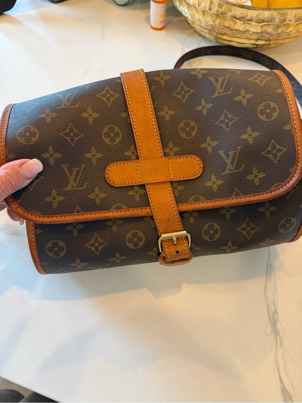 Louis Vuitton Monogram Canvas Messenger Bag with Natural Leather Trim - Picture 6 of 14